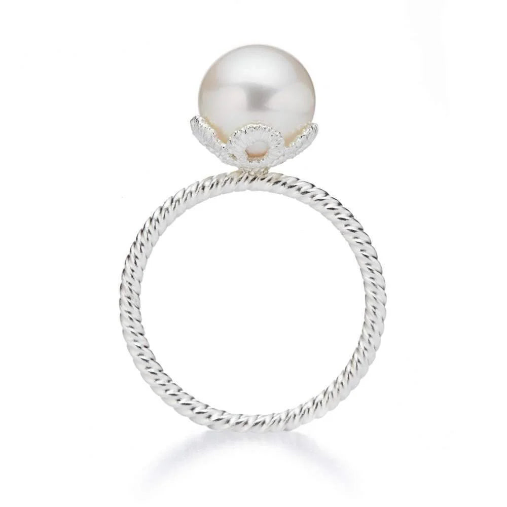 Ring Frau Luna
