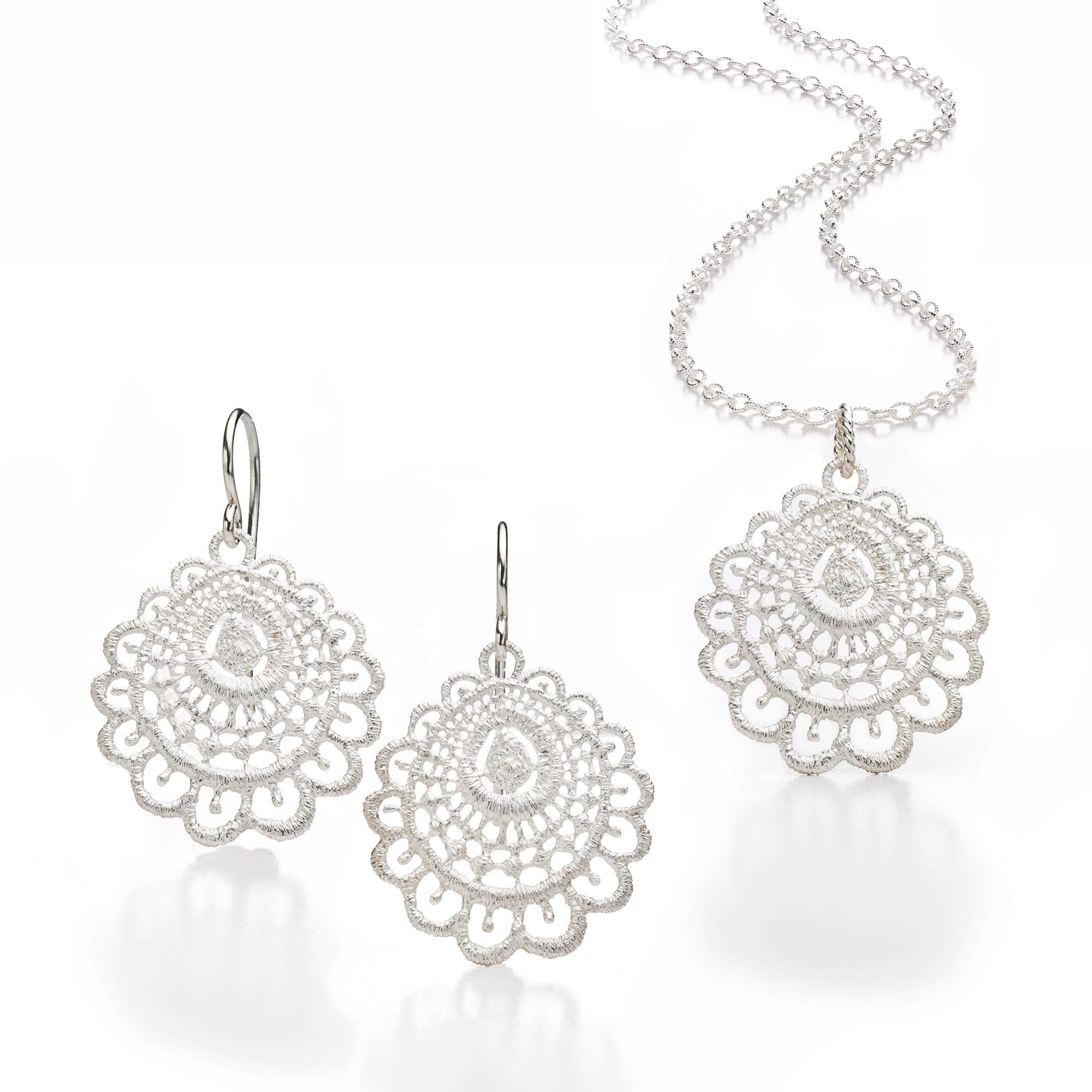 Pendant earrings Arati