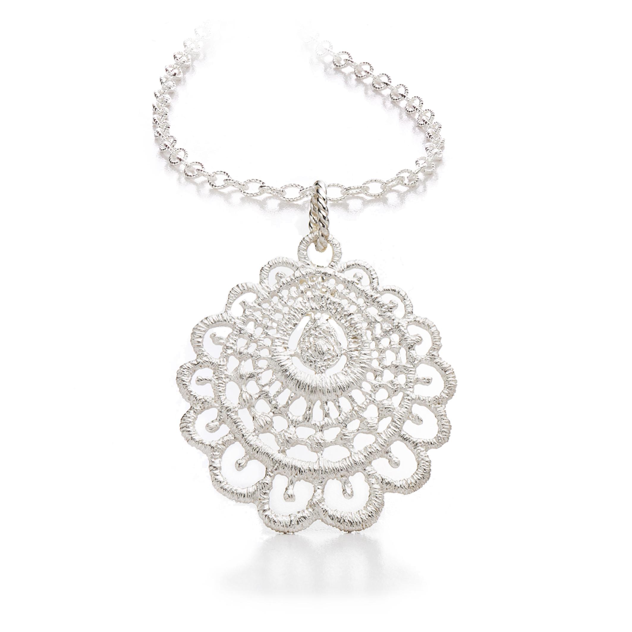 Necklace pendant Arati