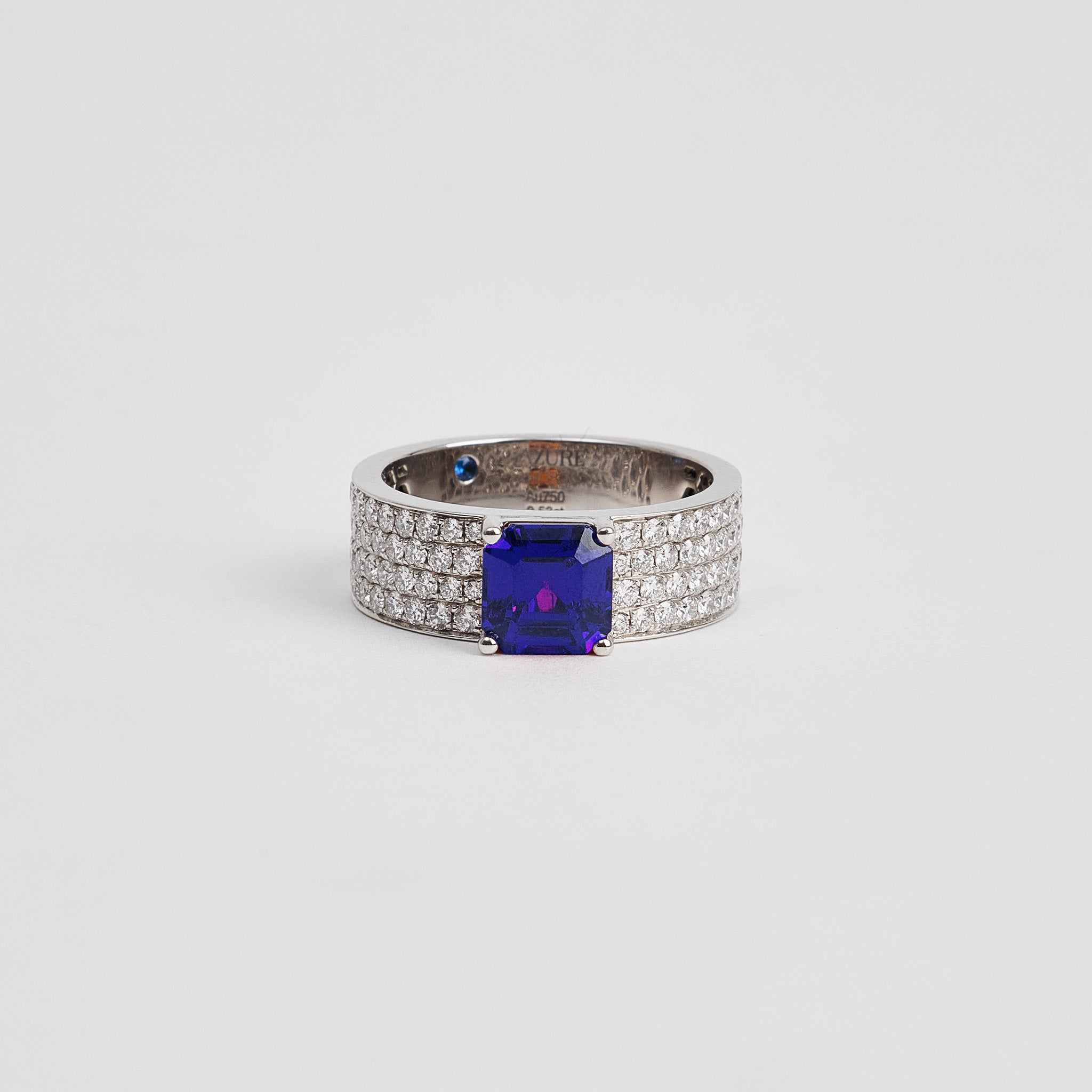 Fanta Stone & Diamond Ring