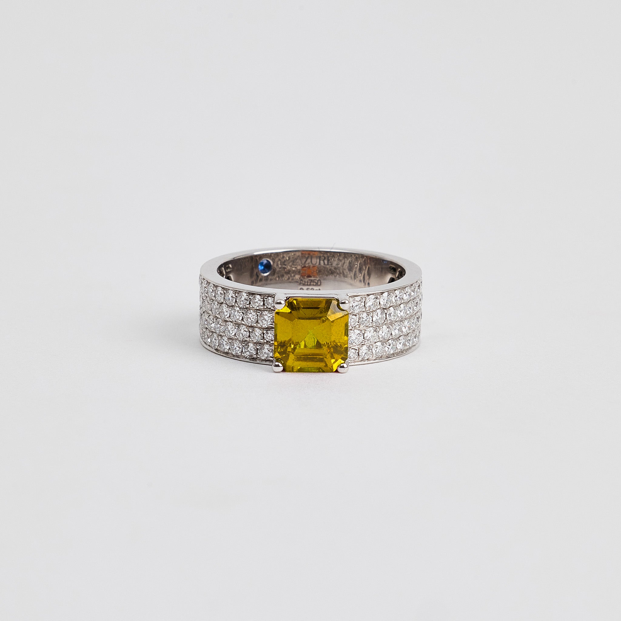 Fanta Stone & Diamond Ring