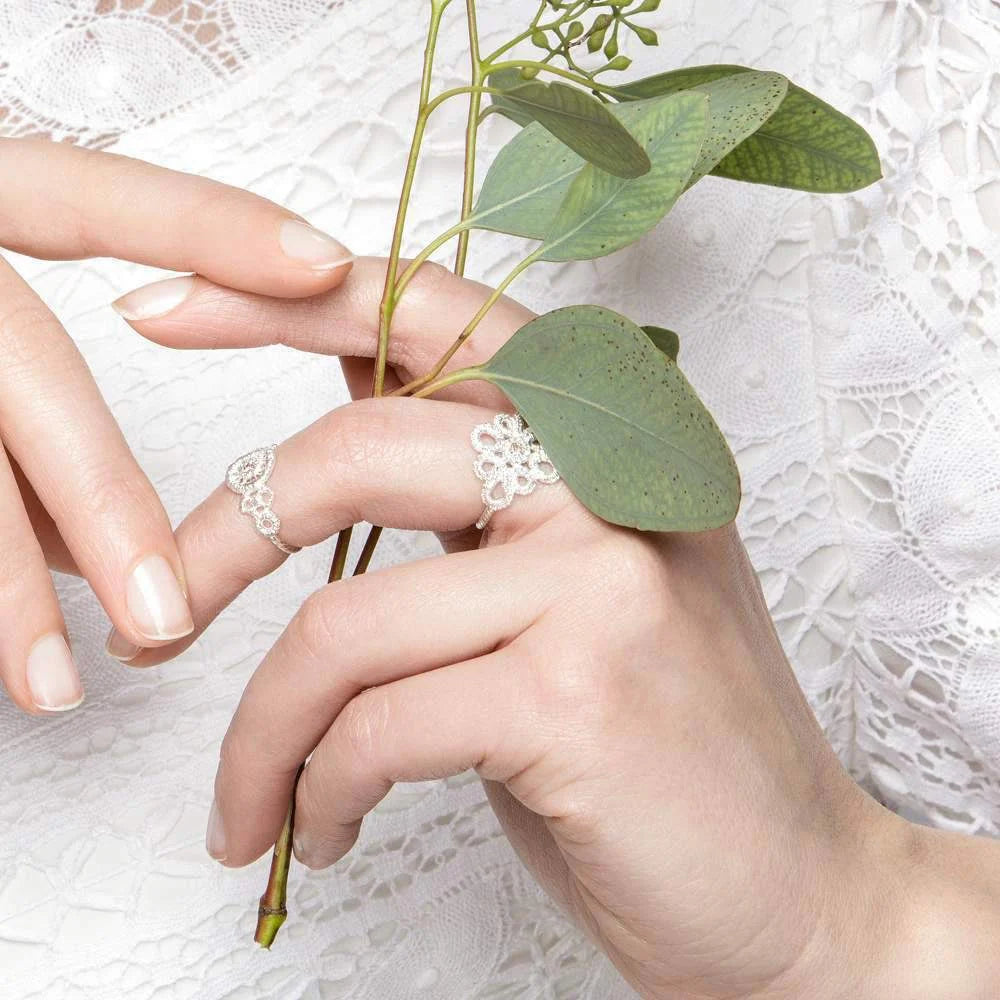 Ring Miss Medea