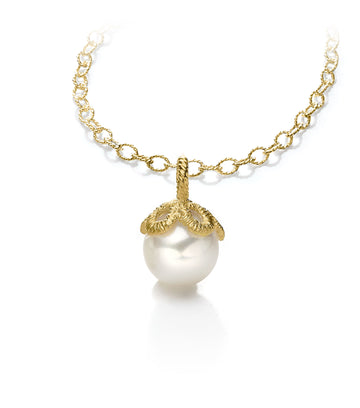 Necklace pendant Frau Luna 1