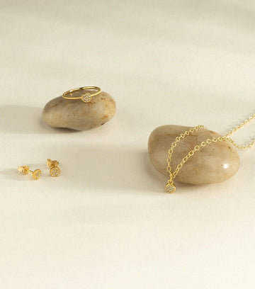Pendant "O-Sole-Mio" in yellow gold with brilliant-cut diamonds 3
