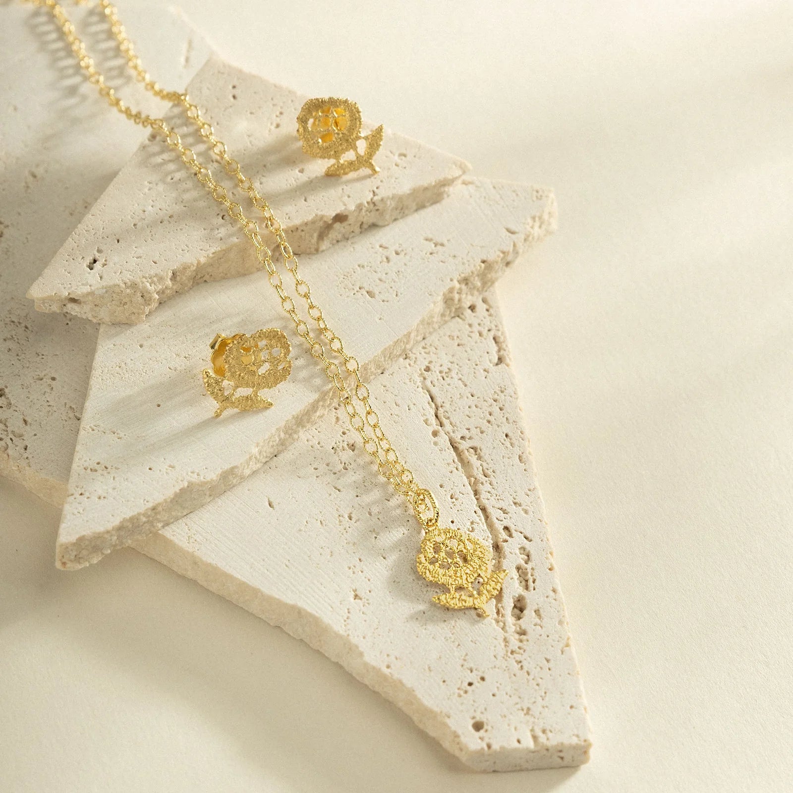 Earrings Petite Fleur earrings