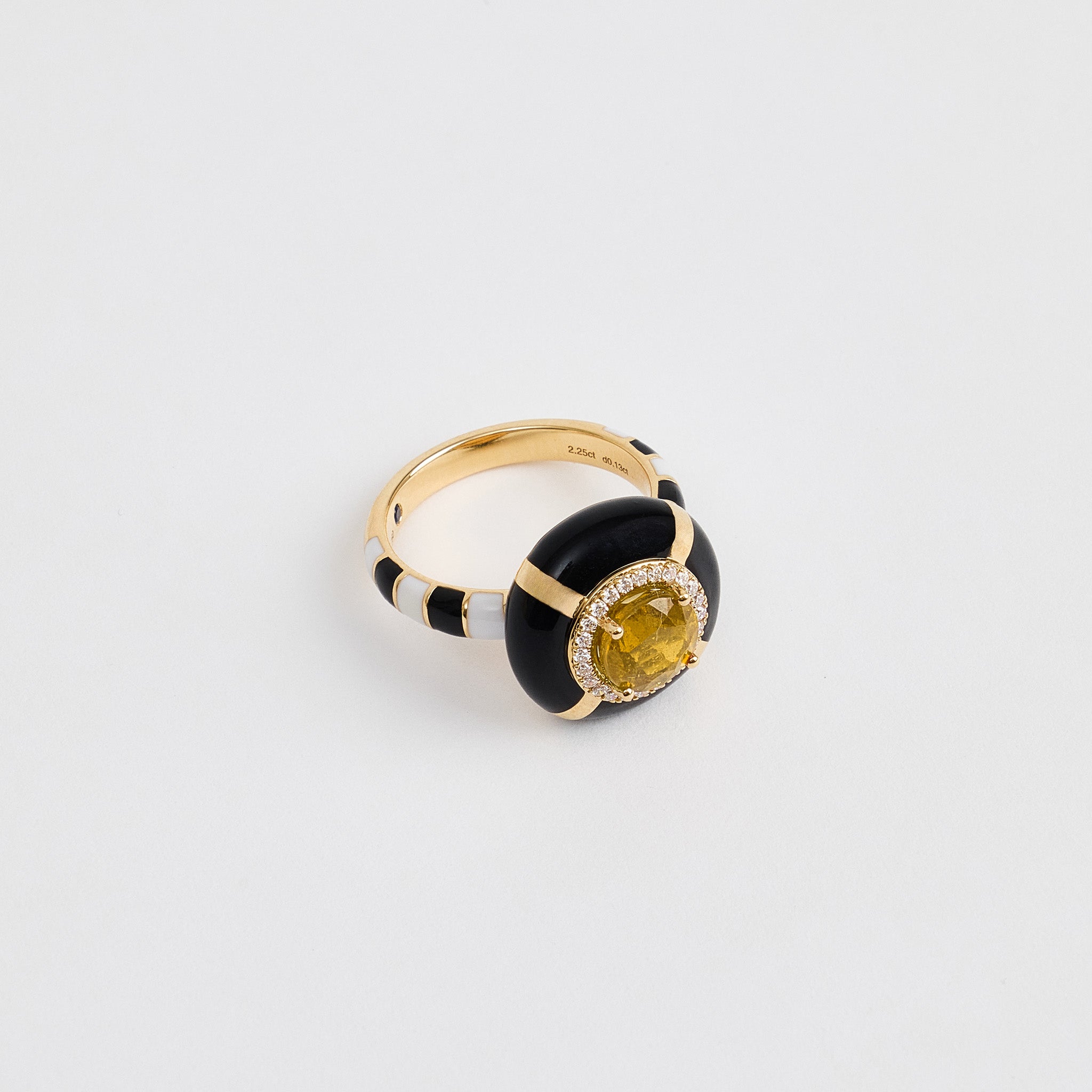 Fanta Garnet Ring