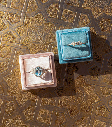 Velvet ring box 1
